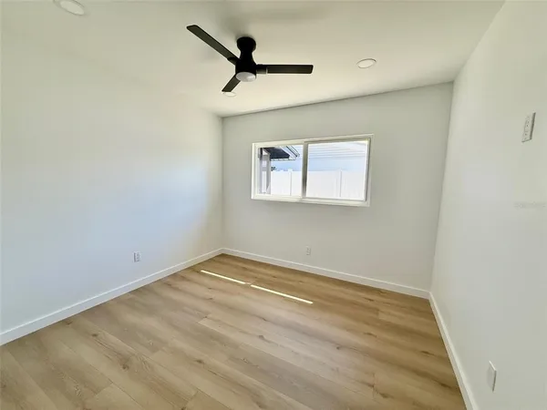 $3,900 | 3930 East Eden Roc Circle, Tampa, FL 33634