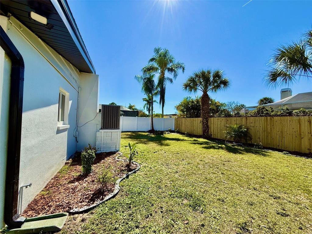 3930 East Eden Roc Circle Tampa, FL 33634 - Photo 32 of 34