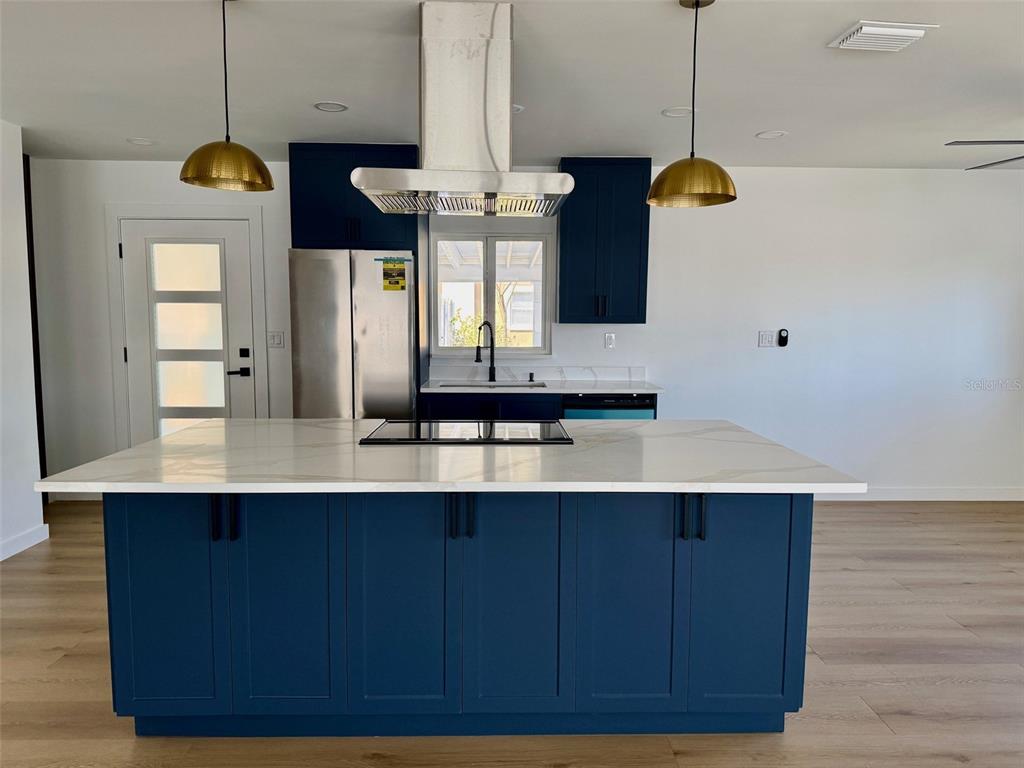 3930 East Eden Roc Circle Tampa, FL 33634 - Photo 4 of 34