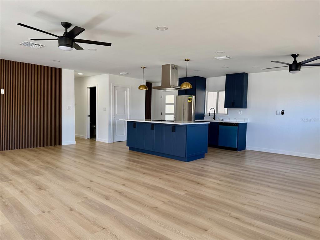 3930 East Eden Roc Circle Tampa, FL 33634 - Photo 8 of 34