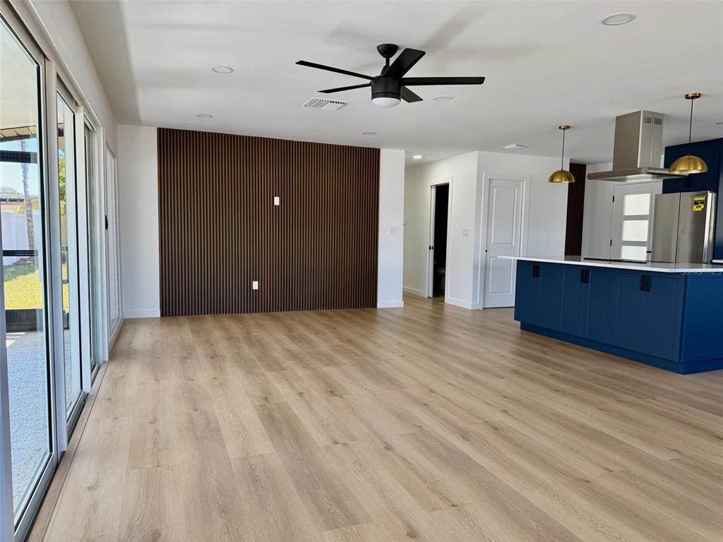 3930 East Eden Roc Circle Tampa, FL 33634 - Photo 10 of 34