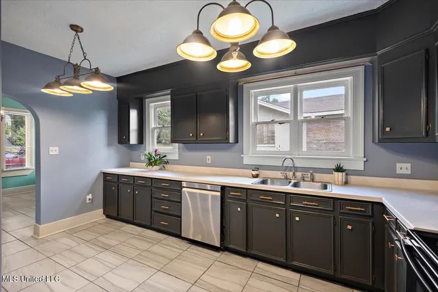 $159,900 | 1054 Madison Street, Jackson, MS 39202