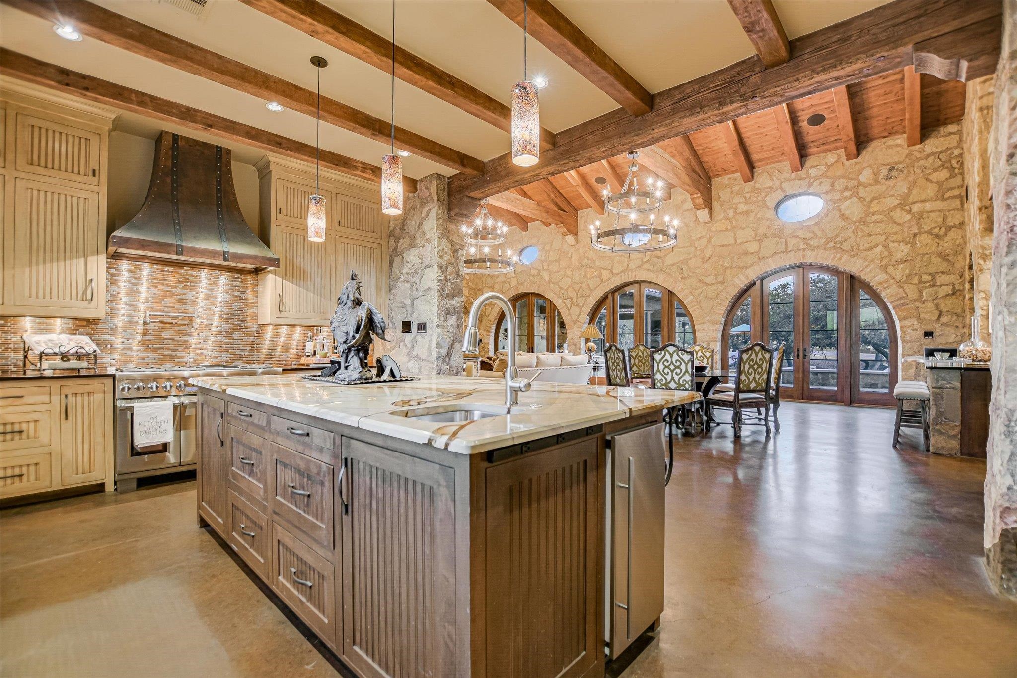 271 La Serena Loop Horseshoe Bay, TX 78657 - Photo 9 of 29