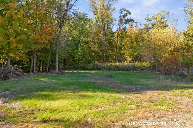 $85,000 | 13665 68th Avenue, Coopersville, MI 49404