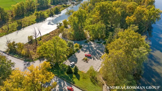 $85,000 | 13665 68th Avenue, Coopersville, MI 49404