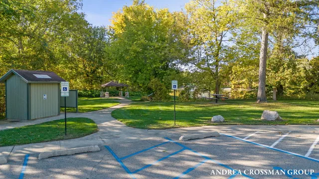 $85,000 | 13665 68th Avenue, Coopersville, MI 49404