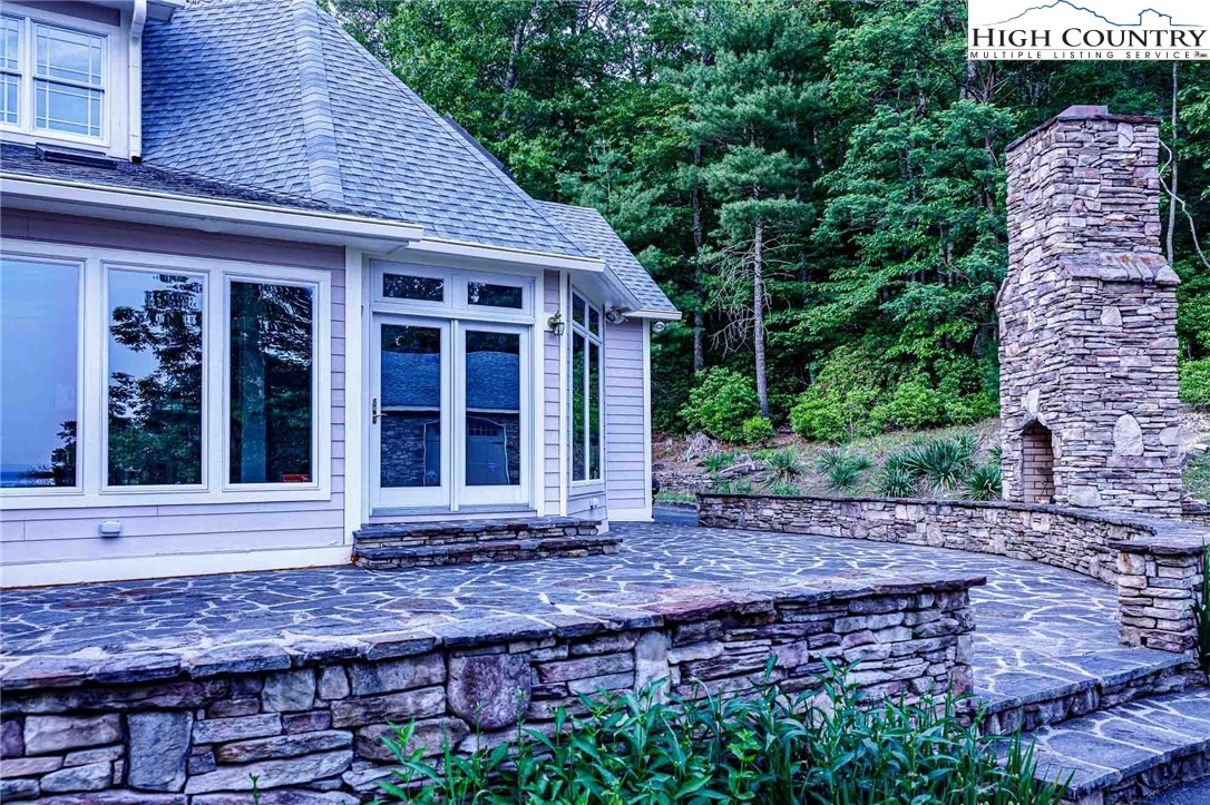 191 Deer Oaks Road Deep Gap, NC 28618 - Photo 3 of 50 Gallery Image 3