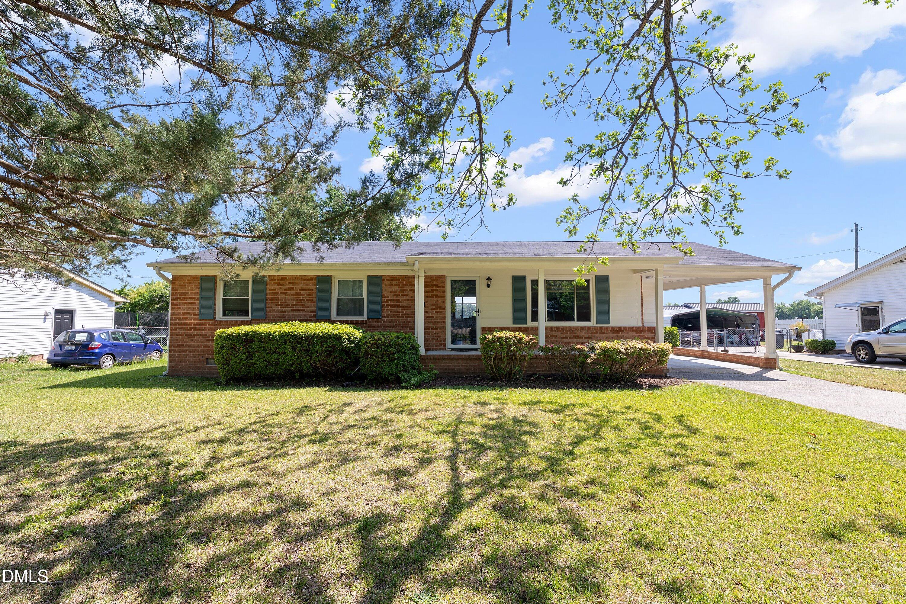 2103 Michael Ln  