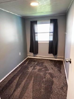 293 Festival Road Washington, PA 15301 - Photo 6 of 10 an empty room with a window