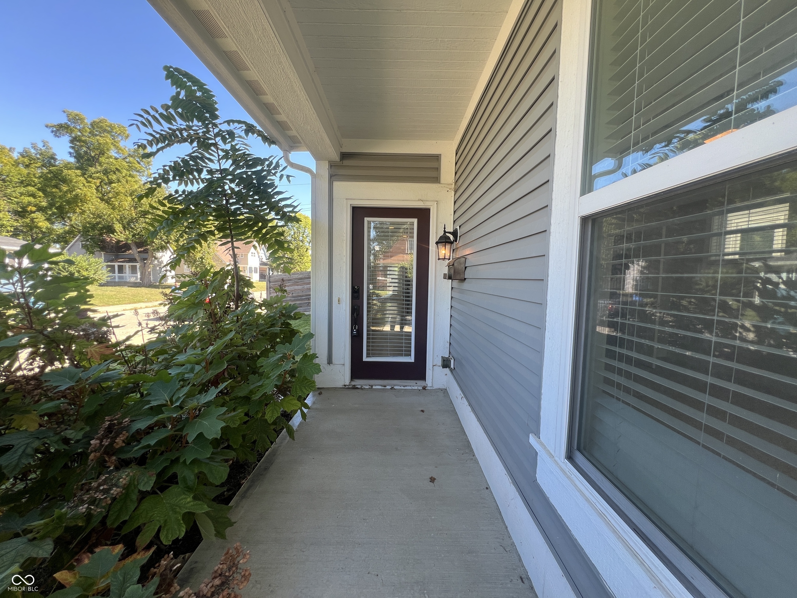 4077 Rookwood Avenue Indianapolis, IN 46208 - Photo 3 of 29