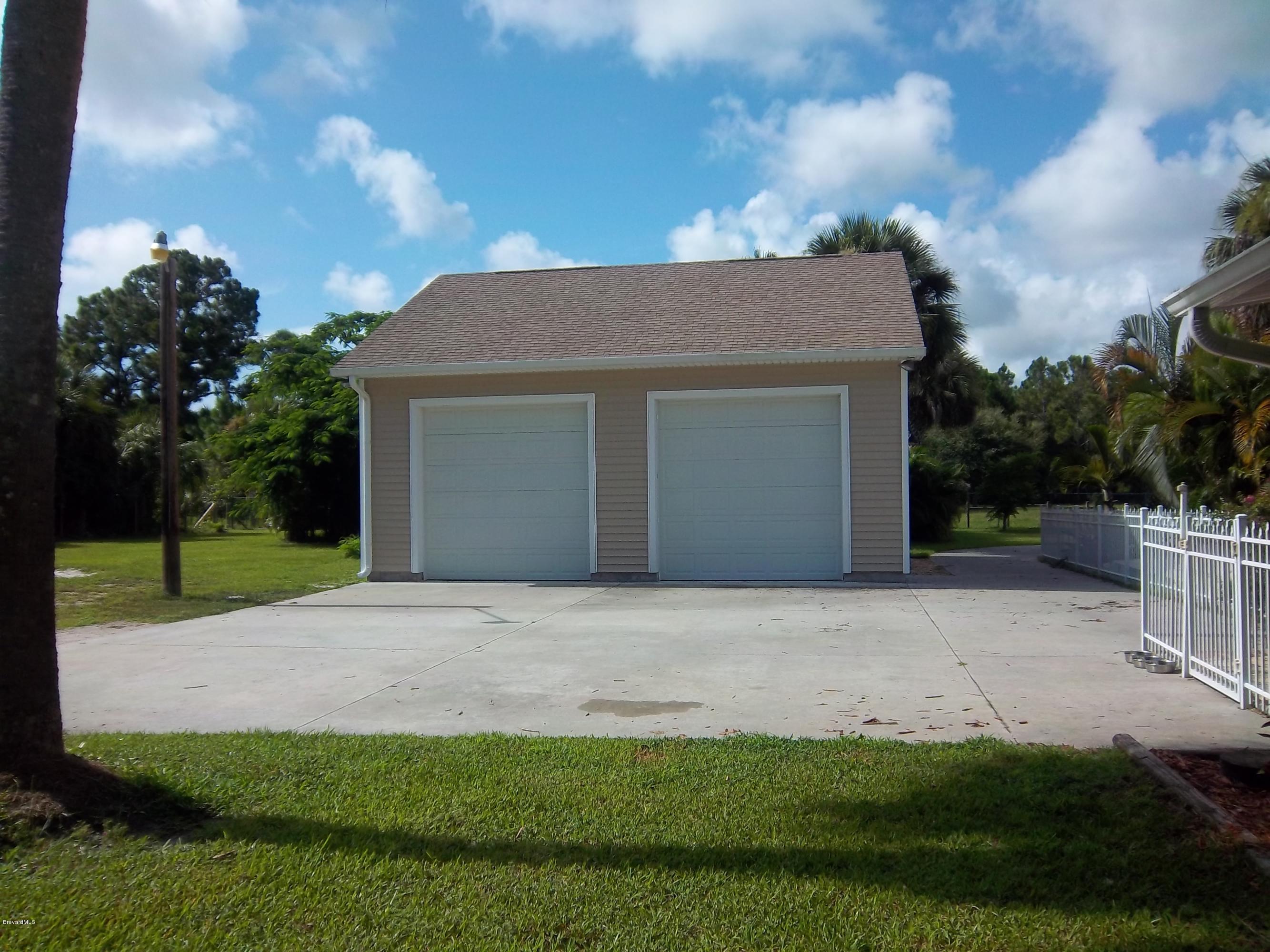 3695 Grant Road Grant Valkaria, FL 32949 - Photo 20 of 44 4 Car Detached Garage