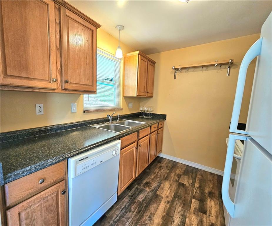 5735 Library Road Bethel Park, PA 15102 - Photo 14 of 30 Gallery Image 14