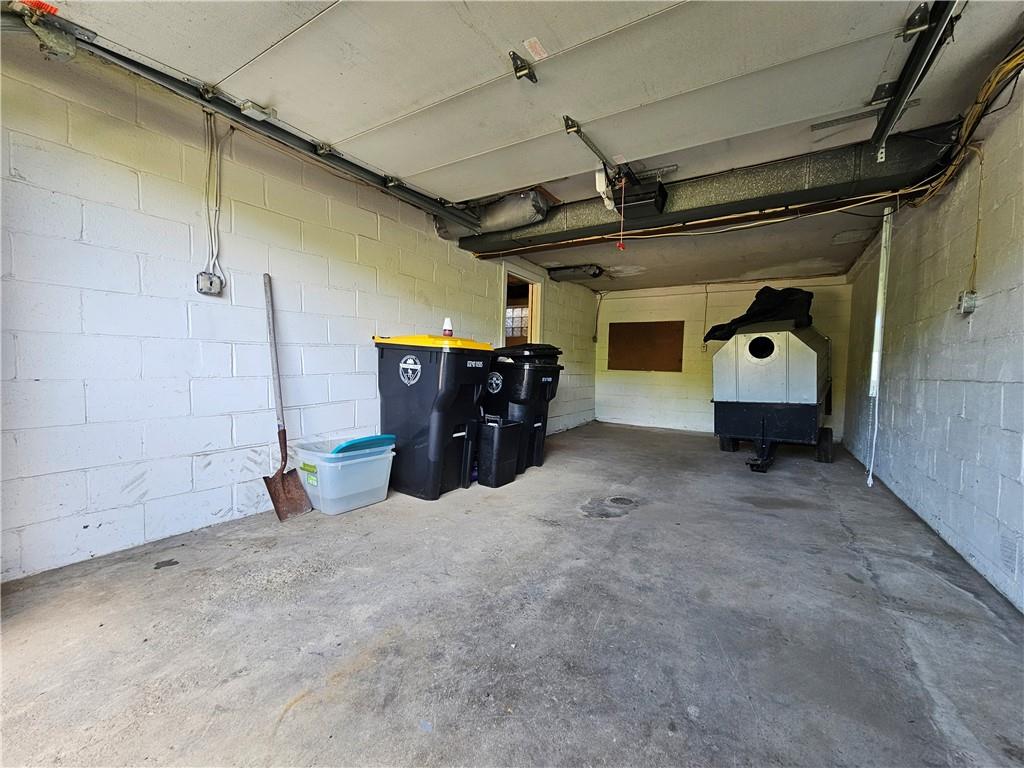 5735 Library Road Bethel Park, PA 15102 - Photo 24 of 30 Gallery Image 24