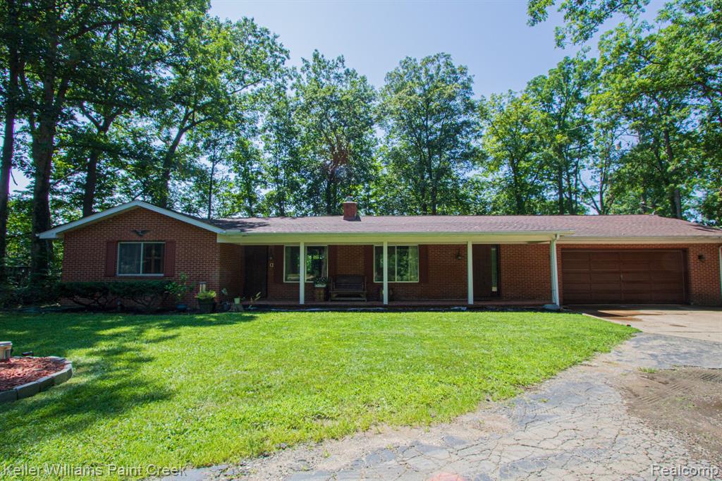 2232 South State Road Davison, MI 48423 - Photo 1 of 47