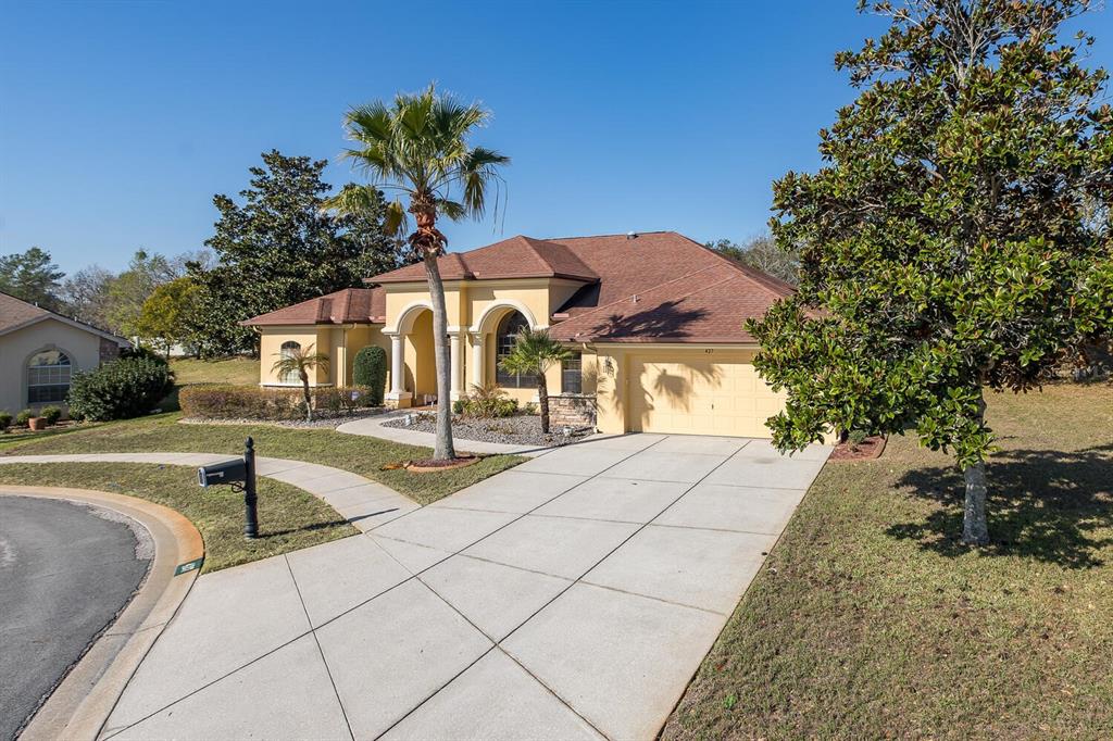 427 Archway Drive Spring Hill, FL 34608 - Photo 7 of 68