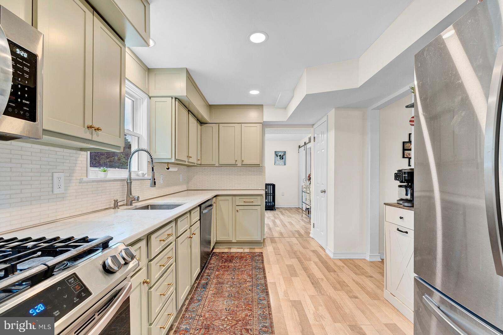 505 Buxton Road Toms River, NJ 08755 - Photo 10 of 31