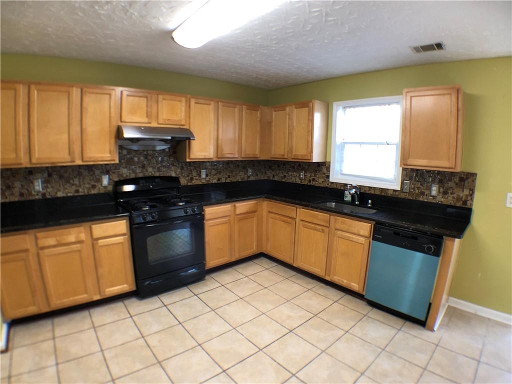 3337 Baymount Way Lawrenceville, GA 30043 - Photo 11 of 36