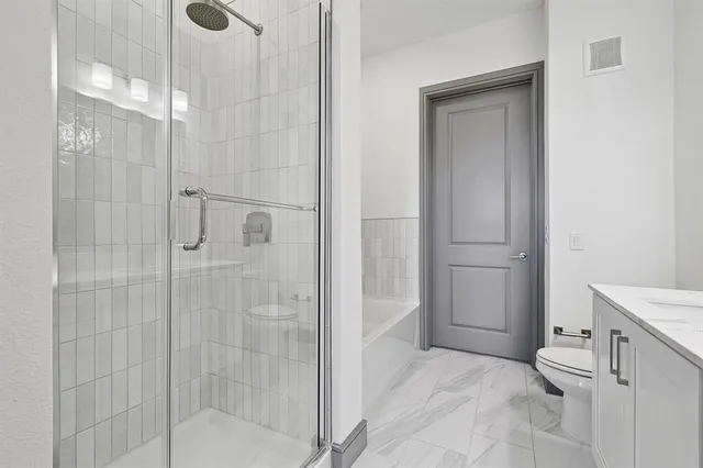 $1,800 | 2700 Old Denton Road, Unit 3344, Carrollton, TX 75007