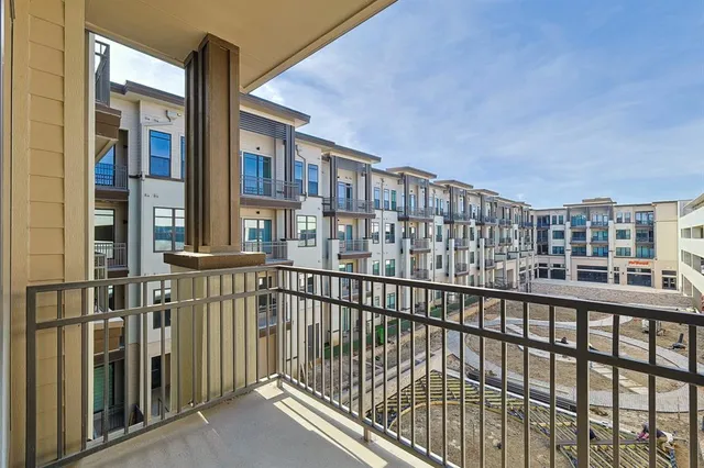 $1,800 | 2700 Old Denton Road, Unit 3344, Carrollton, TX 75007