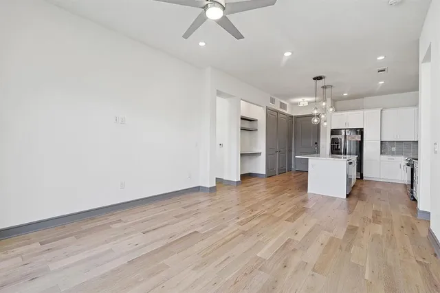 $1,800 | 2700 Old Denton Road, Unit 3344, Carrollton, TX 75007