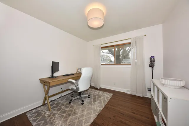 $349,900 | 1566 Scott Road, Port Washington, WI 53074