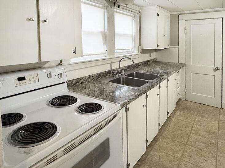 67 Main Street Winthrop, ME 04364 - Photo 5 of 26 WINTHROP-14