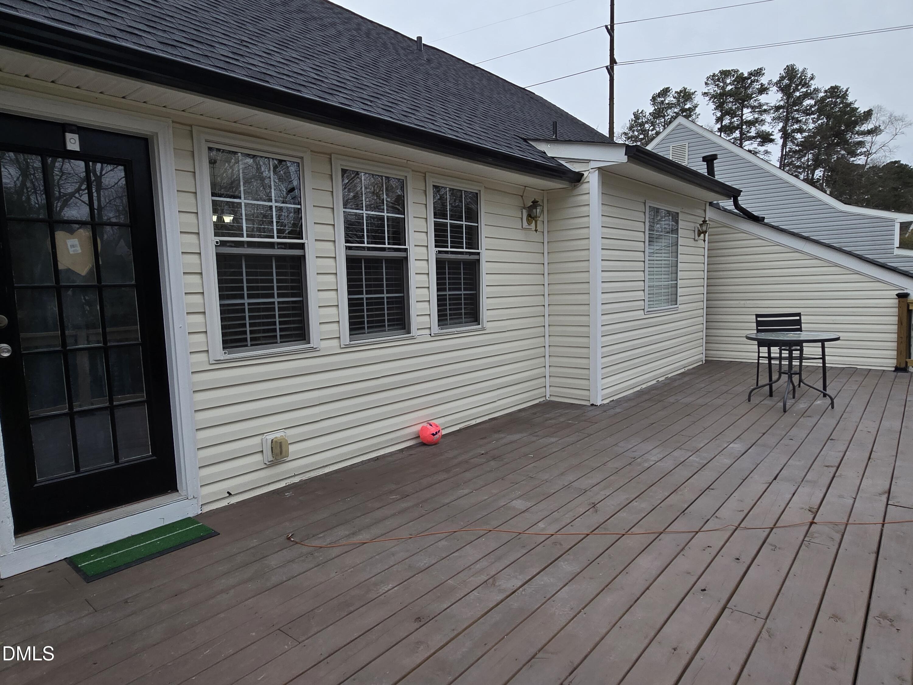 3313 Neptune Drive Raleigh, NC 27604 - Photo 17 of 19 20250110_101118