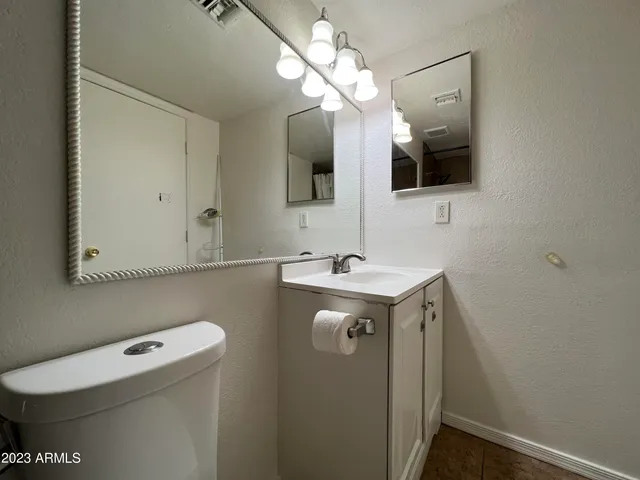 $1,295 | 15402 North 28th Street, Unit 119, Phoenix, AZ 85032