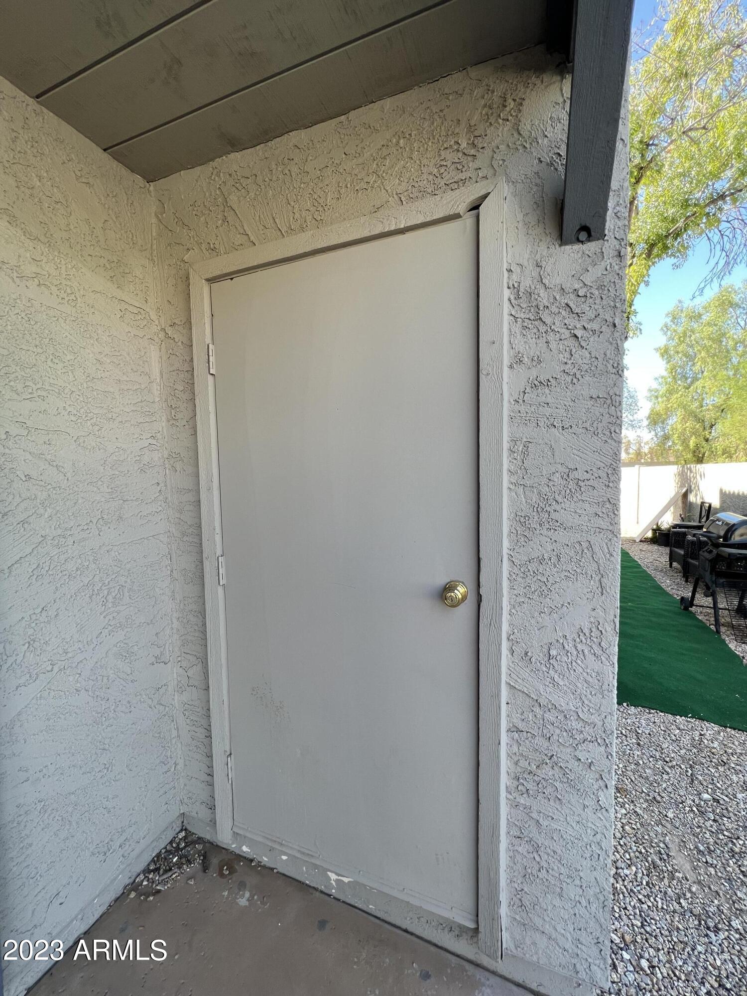 15402 North 28th Street, Unit 119 Phoenix, AZ 85032 - Photo 27 of 28 a bathroom with a shower