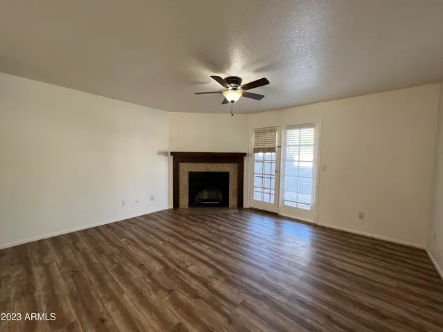 $1,295 | 15402 North 28th Street, Unit 119, Phoenix, AZ 85032