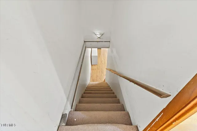 $345,000 | 300 Peach Blossom Court, Johnson City, TN 37604