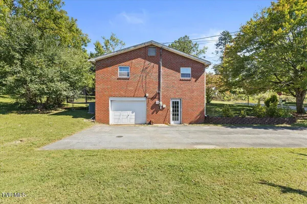 $335,000 | 300 Peach Blossom Court, Johnson City, TN 37604