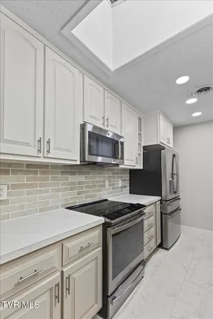$335,000 | 300 Peach Blossom Court, Johnson City, TN 37604