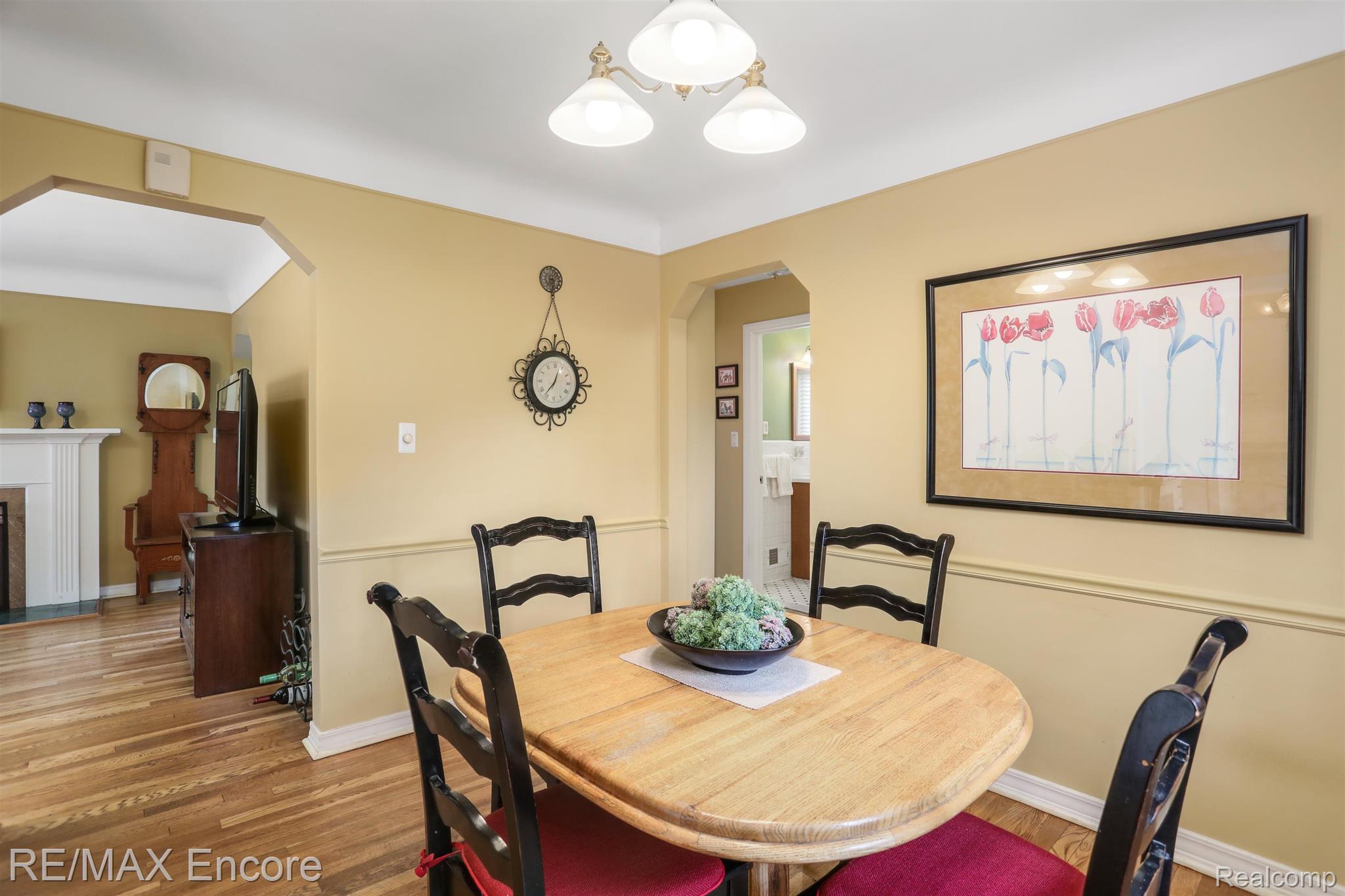 2350 Manchester Road Birmingham, MI 48009 - Photo 19 of 36 Gallery Image 19