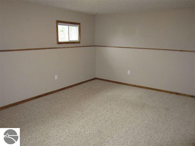 4919 Silver Pines Road Traverse City, MI 49685 - Photo 17 of 17 1745629-16.JPG