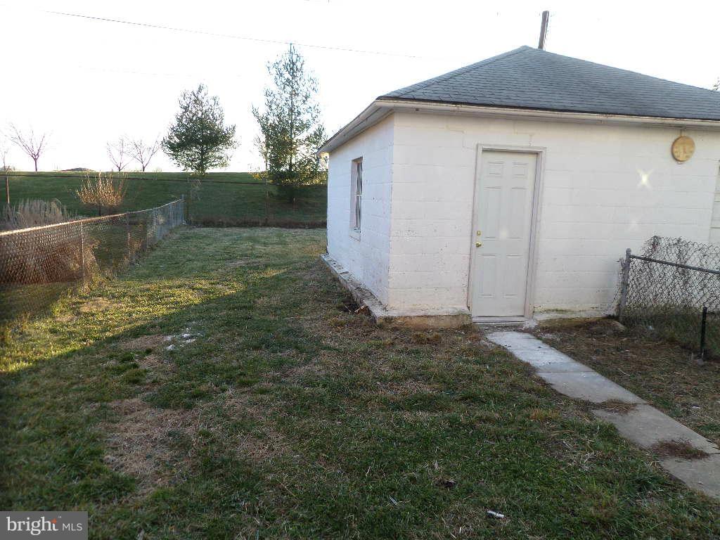 331 Valley Road Hagerstown, MD 21740 - Photo 2 of 12 Exterior (Rear)