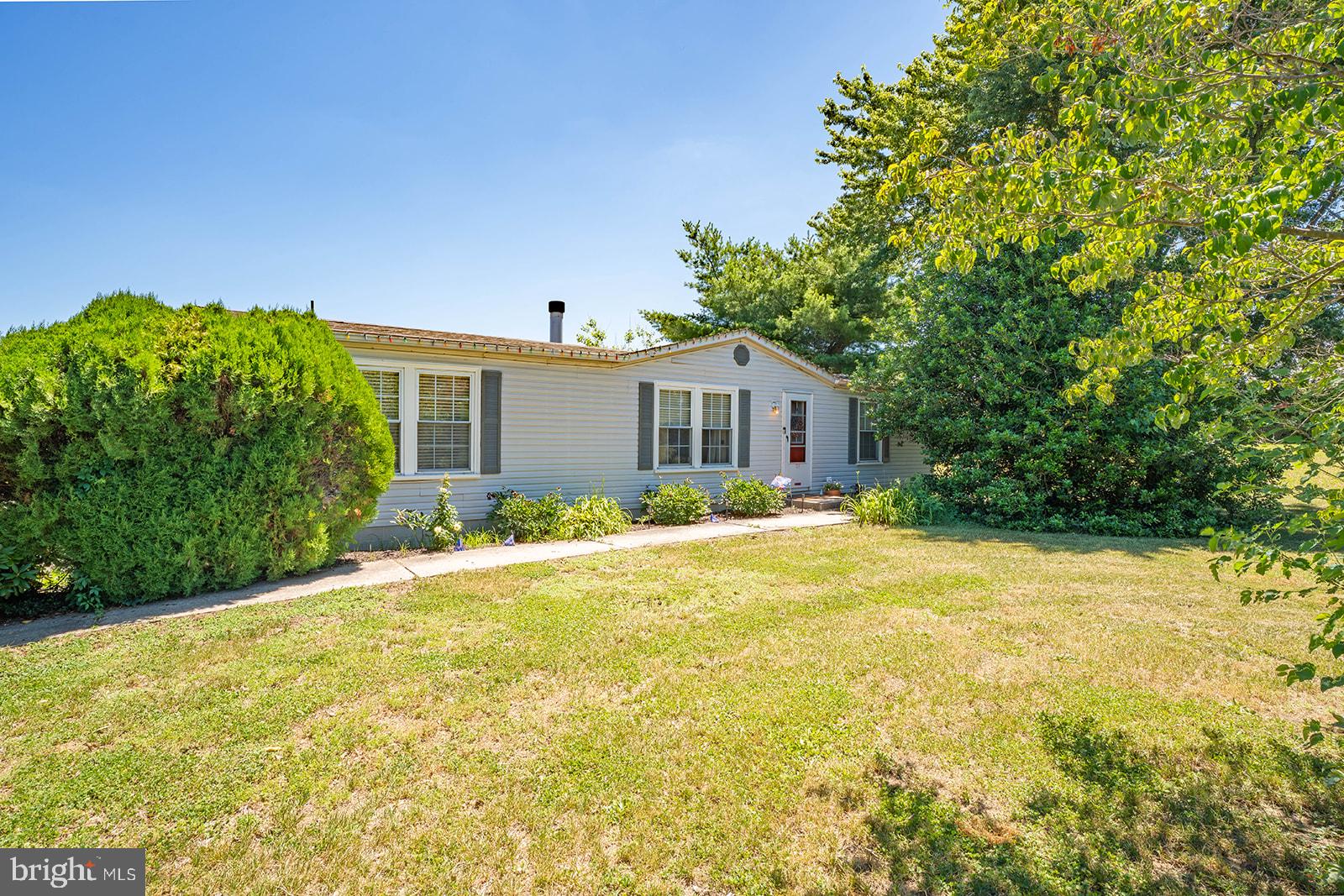 Home sits far off of road - so much privacy!