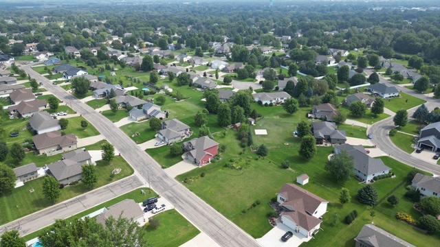 1301 28th Street Southwest Austin, MN 55912 - Photo 3 of 7