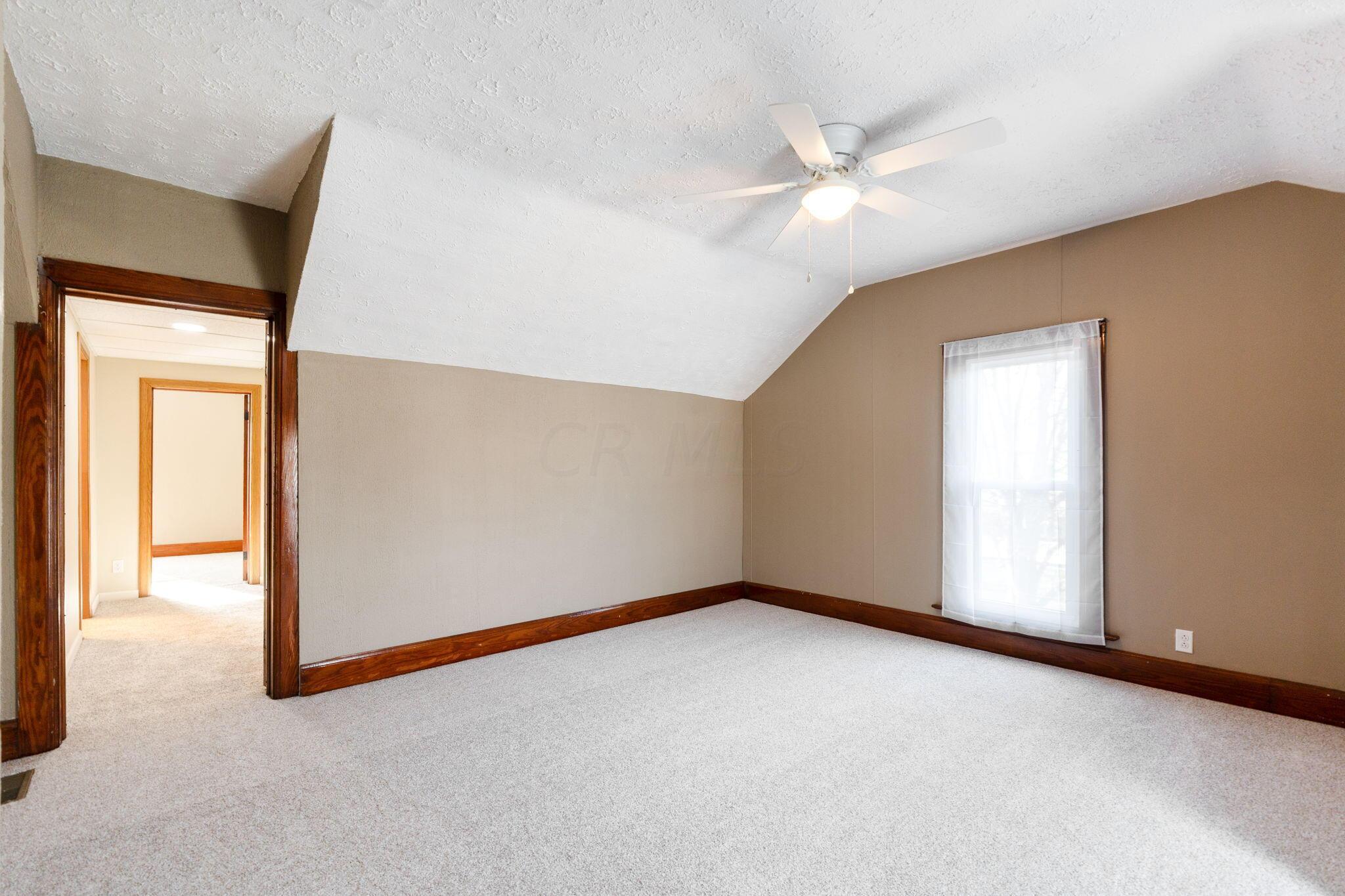 460 North High Street La Rue, OH 43332 - Photo 24 of 41 460 N High Street (Interior)-33