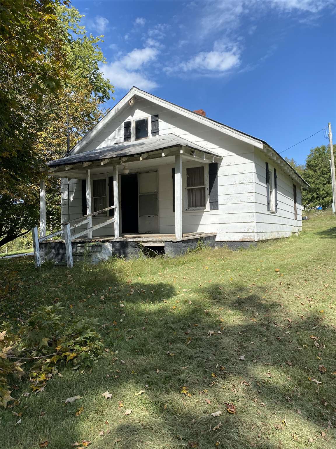 15 Spice Valley Road Mitchell, IN 47446 - Photo 1 of 1
