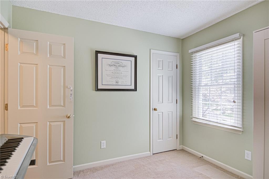 1942 Winding Ridge Road Winston-Salem, NC 27127 - Photo 20 of 30 Gallery Image 20