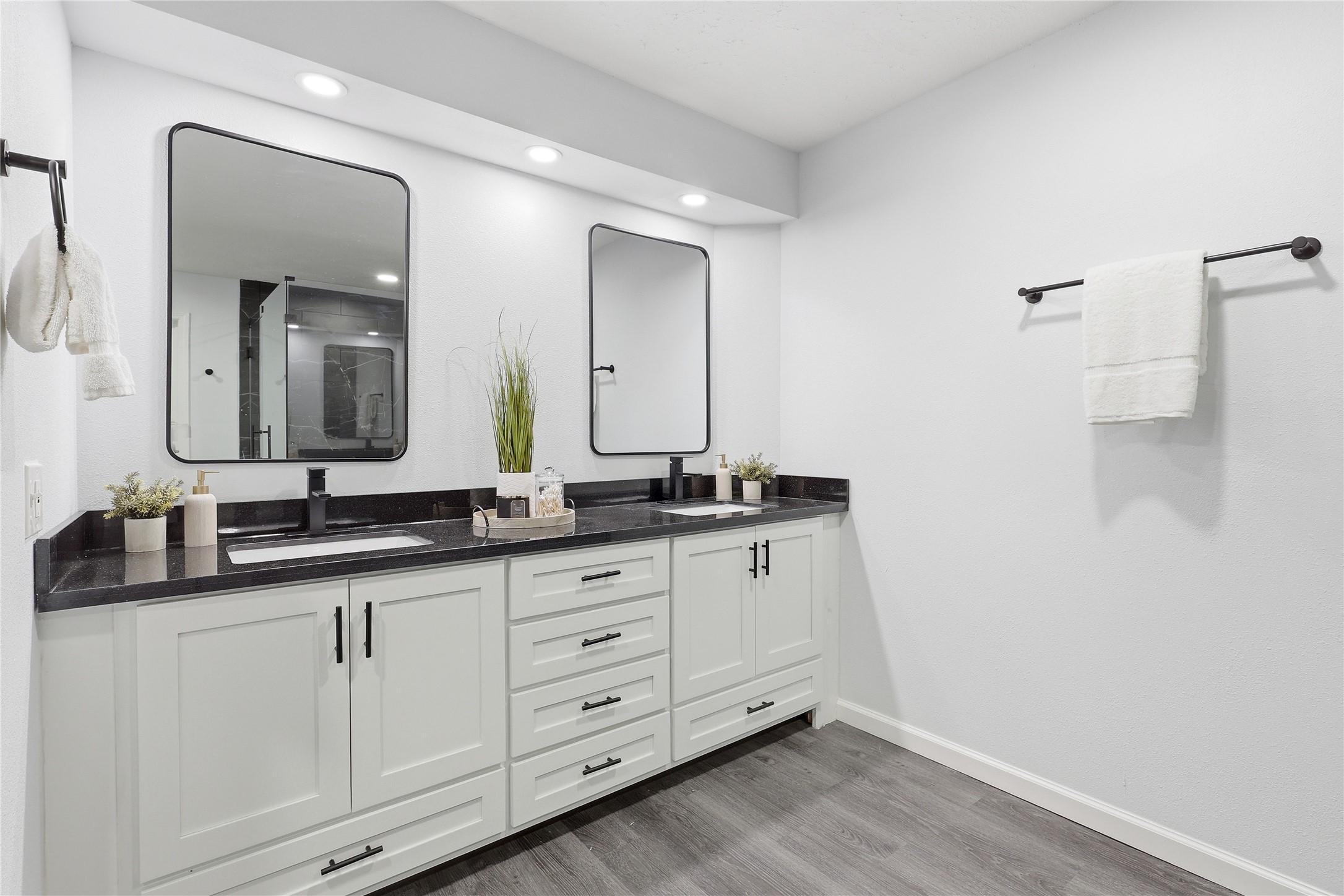 8002 Lichen Lane Spring, TX 77379 - Photo 18 of 28