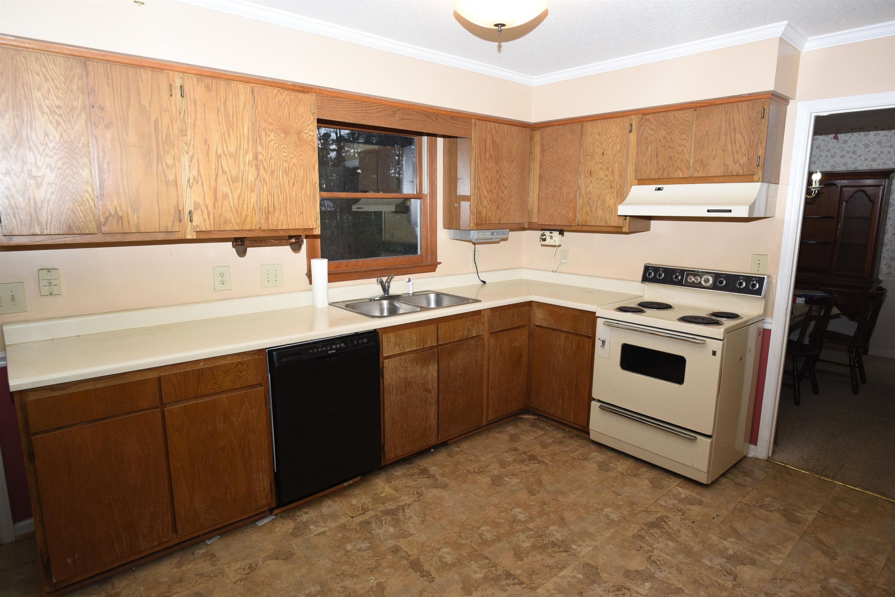 4112 Labrador Drive Raleigh, NC 27616 - Photo 7 of 13 Photo 7