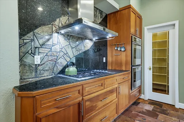 $1,595,000 | 10304 Banner Lava Cap Road, Nevada City, CA 95959