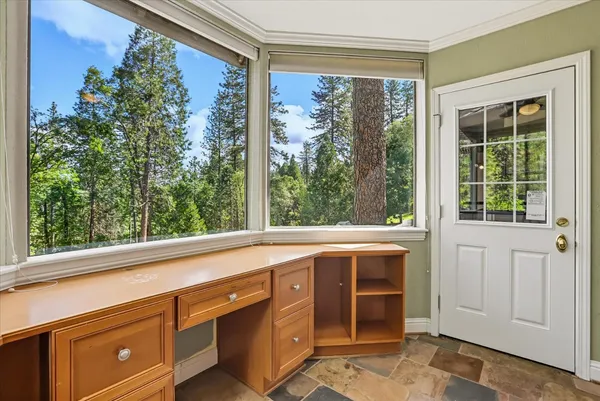 $1,595,000 | 10304 Banner Lava Cap Road, Nevada City, CA 95959