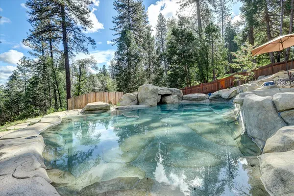 $1,595,000 | 10304 Banner Lava Cap Road, Nevada City, CA 95959