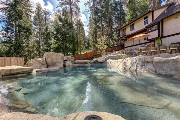 $1,595,000 | 10304 Banner Lava Cap Road, Nevada City, CA 95959