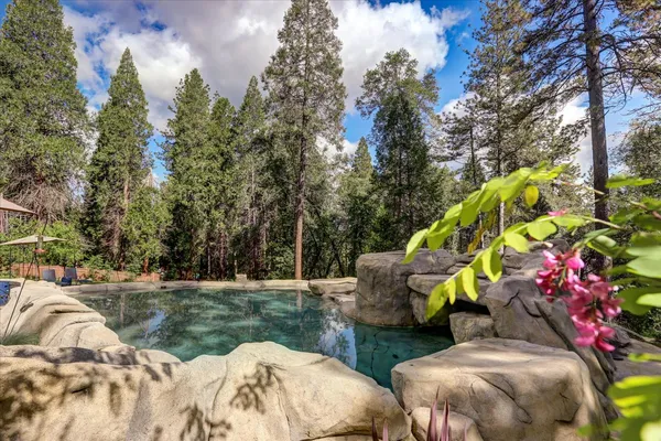 $1,595,000 | 10304 Banner Lava Cap Road, Nevada City, CA 95959