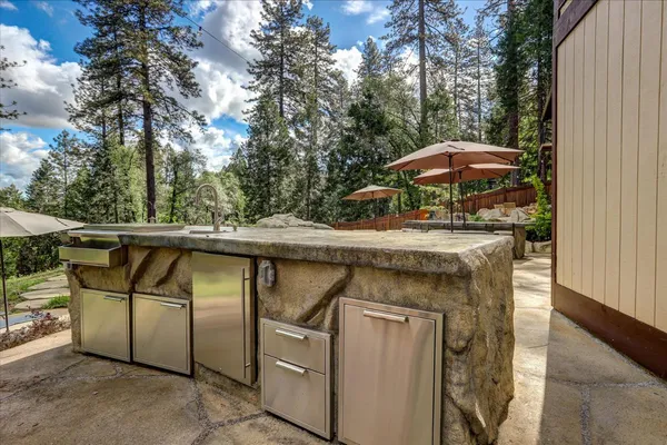 $1,595,000 | 10304 Banner Lava Cap Road, Nevada City, CA 95959