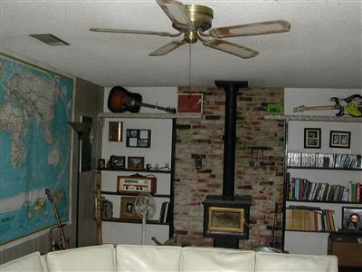 218 South Reed Avenue Reedley, CA 93654 - Photo 4 of 5